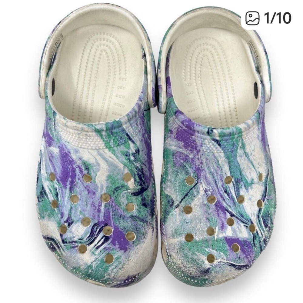 Crocs Classic Marbled Out of This World, Slip-On Clogs in Green, Purple & White